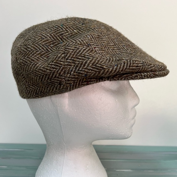 Jonathan Richard Herringbone Irish Wool Cap - Picture 1 of 7